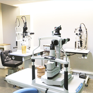 各種眼科専門、形成外科専門手術に対応